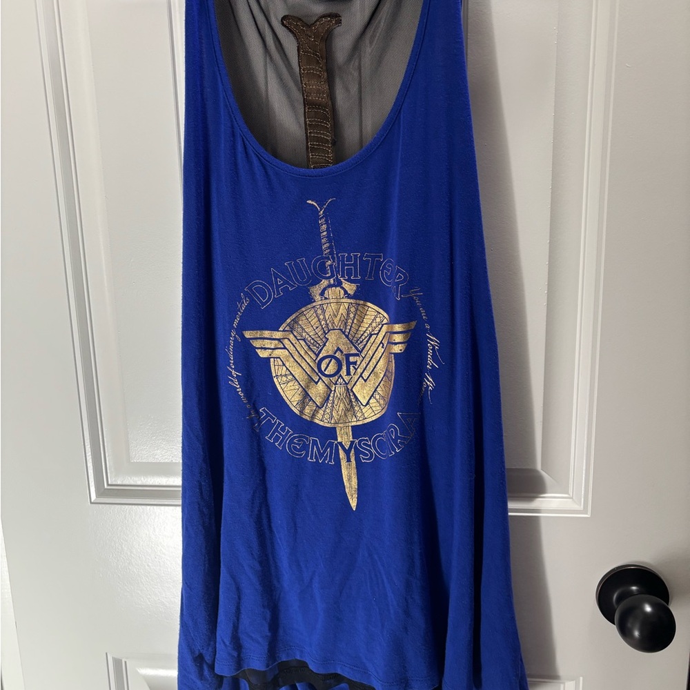Her Universe Hot Topic Wonder Woman Tank Top - Picture 3 of 4